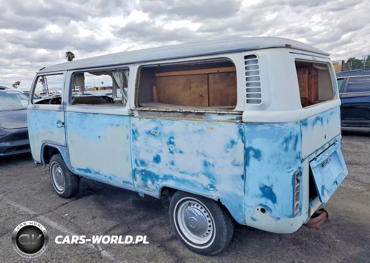 1977 Volkswagon Van VIN:2272162728 - 2