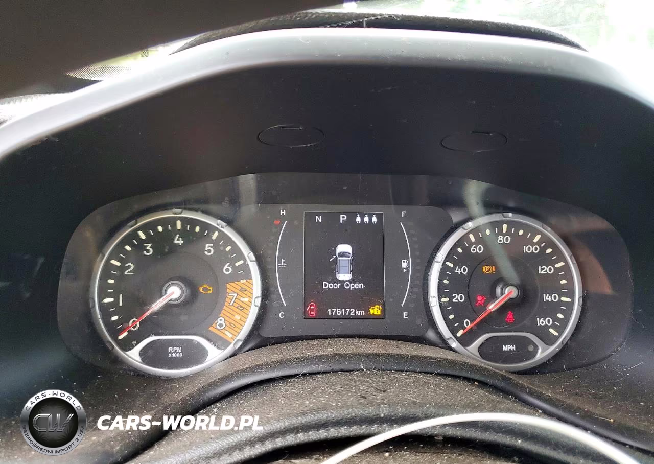2019 Jeep Renegade Sport VIN:ZACNJAAB9KPK15475 - 9