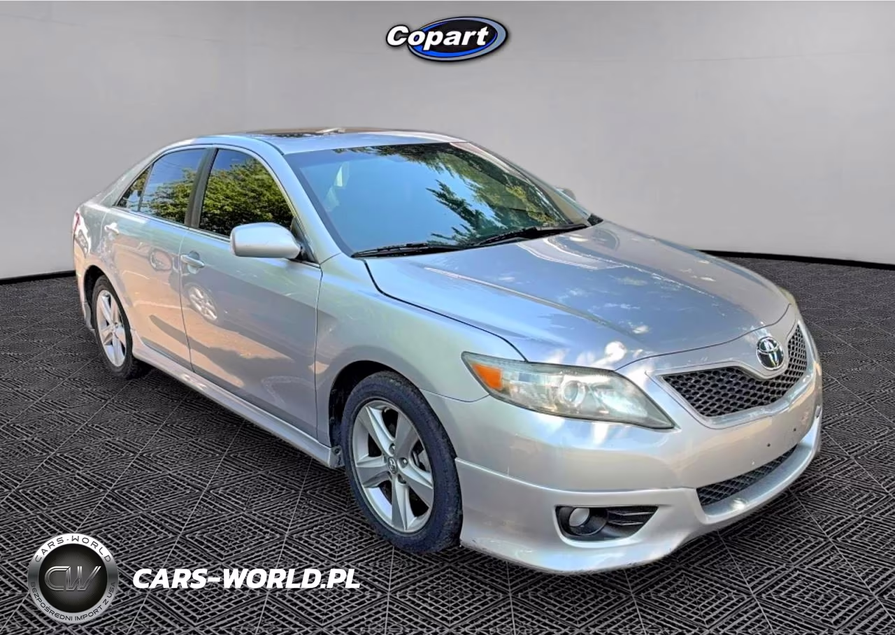 2011 Toyota Camry Se – zdjęcie 1 z 10