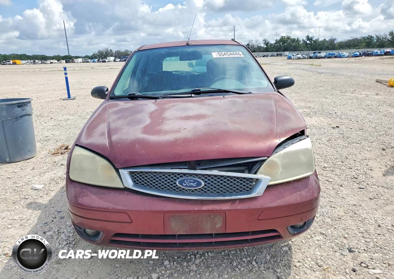 2007 Ford Focus Zx5 VIN:1FAFP37N37W240861 - 5