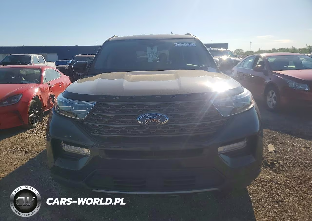 2022 Ford Explorer Xlt VIN:1FMSK8DH6NGA85115 - 5