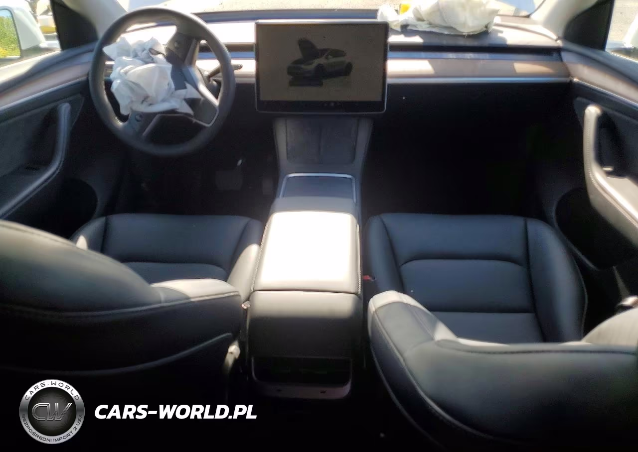 2023 Tesla Model Y VIN:7SAYGDEE0PF584912 - 8