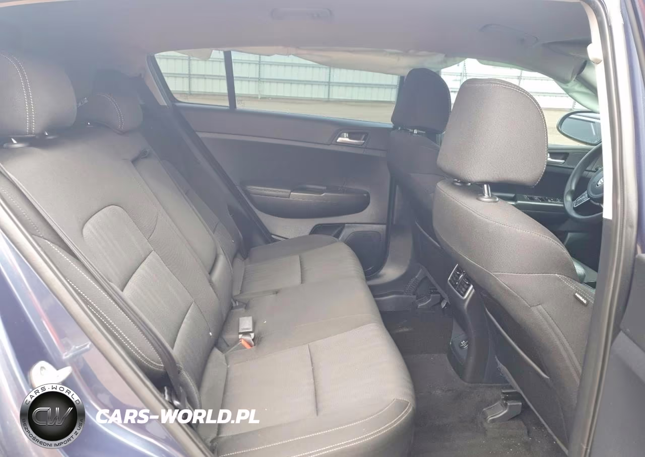 2021 Kia Sportage Lx VIN:KNDPMCAC1M7845207 - 10