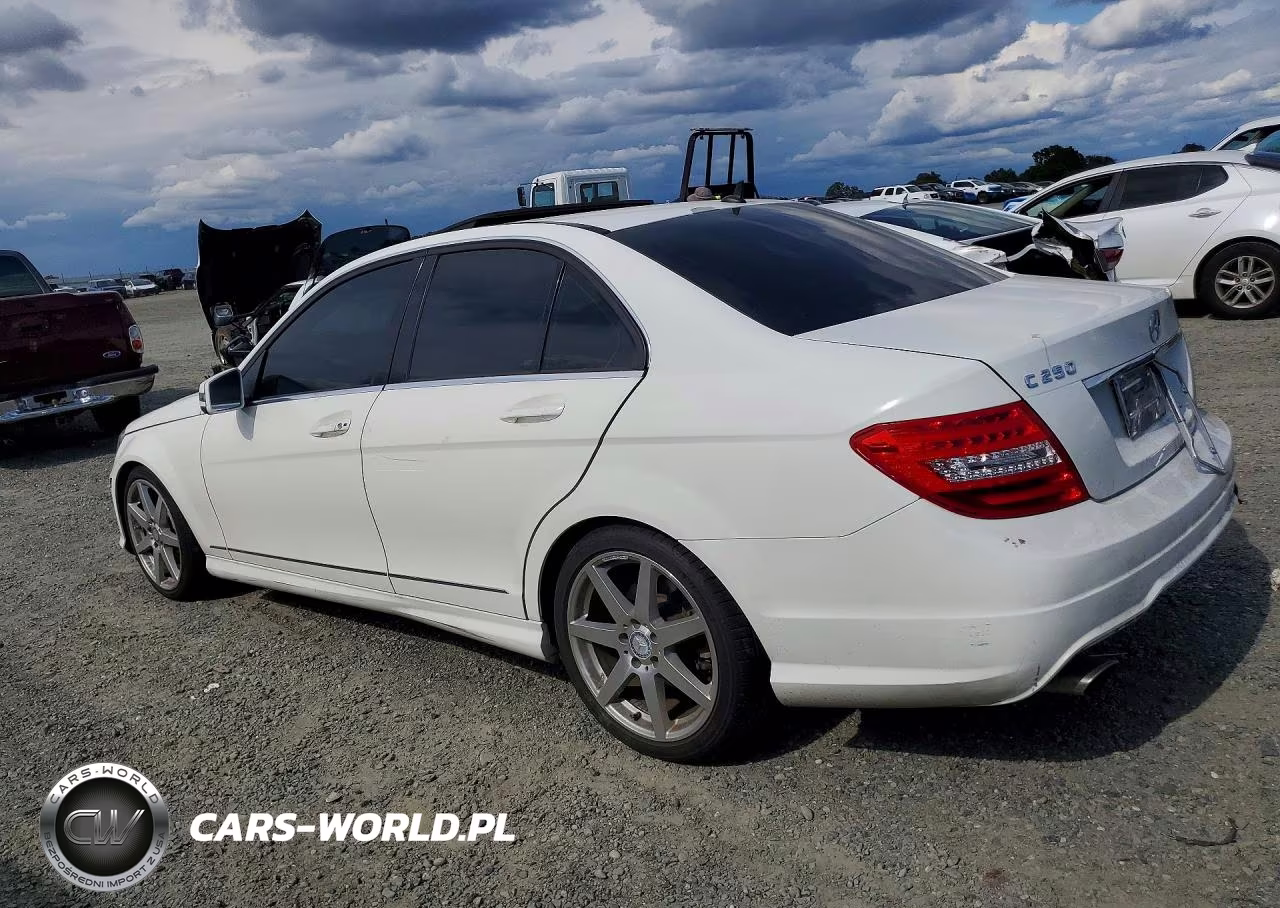 2014 Mercedes-Benz C 250 Luxury-Sport VIN:WDDGF4HB9EG255163 - 2