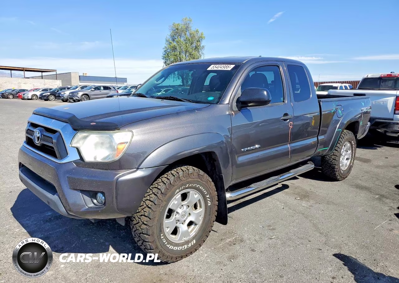 2015 Toyota Tacoma V6 – zdjęcie 1 z 12
