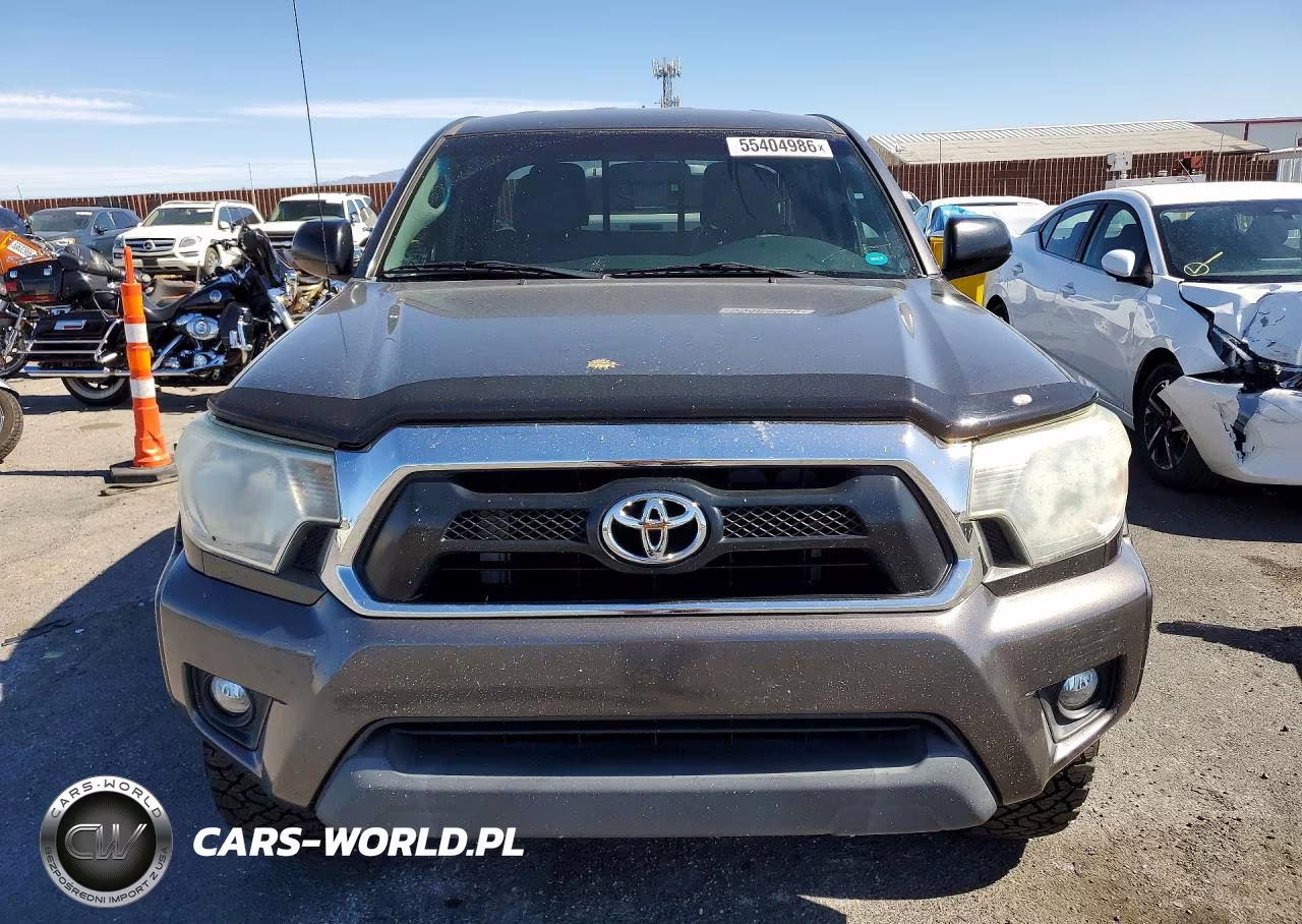 2015 Toyota Tacoma V6 VIN:5TFUU4EN2FX141167 - 5