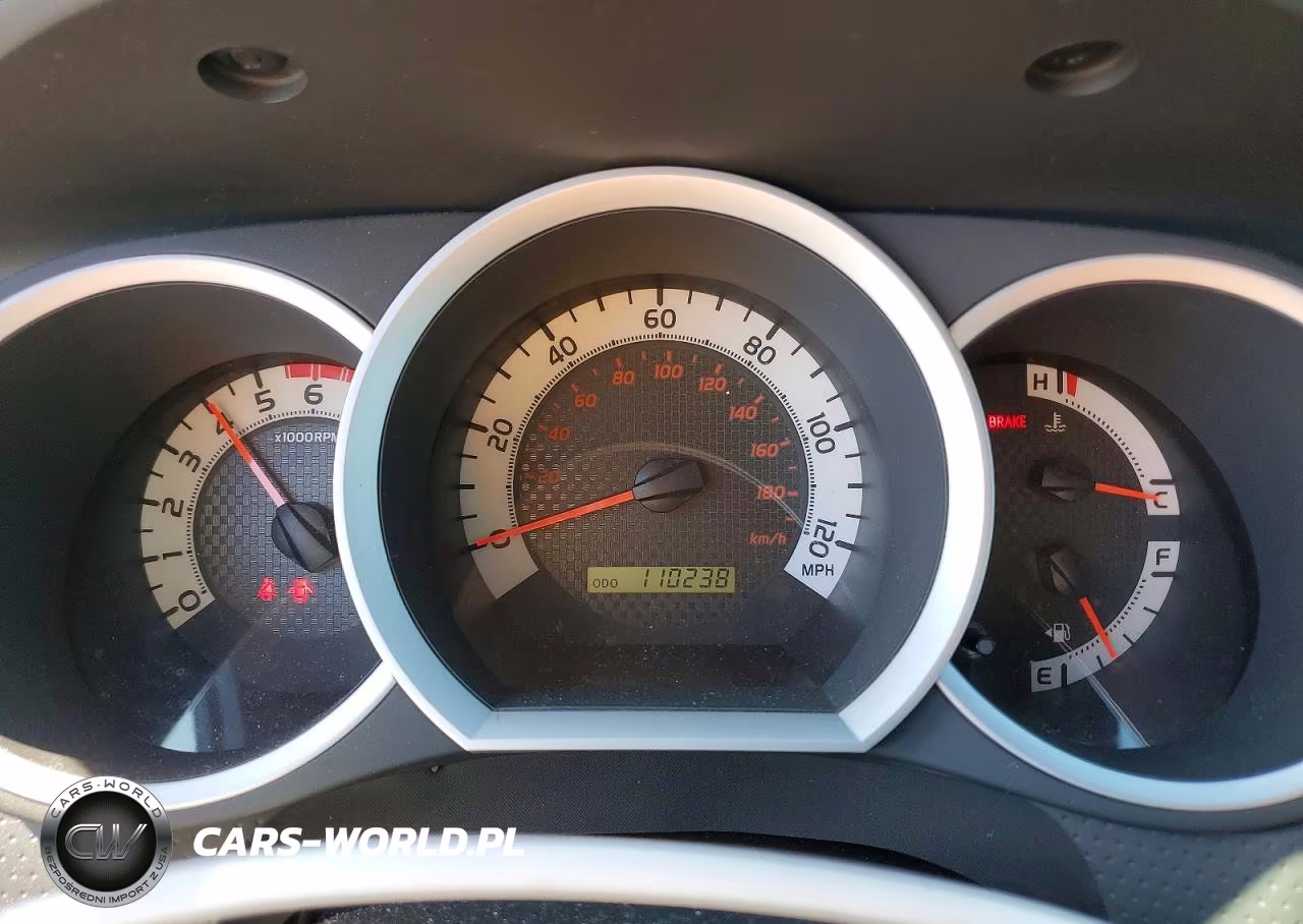 2015 Toyota Tacoma V6 VIN:5TFUU4EN2FX141167 - 9