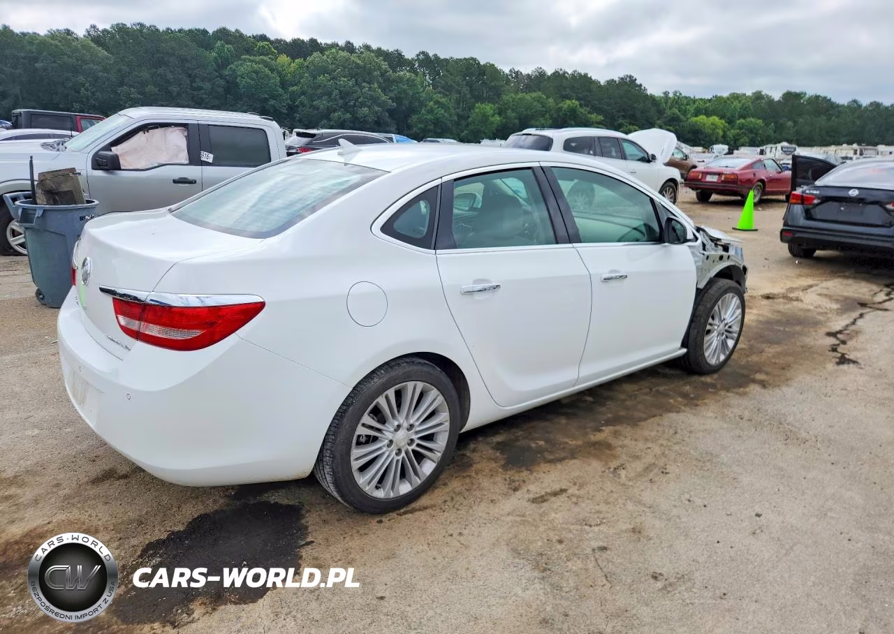 2013 Buick Verano Convenience VIN:1G4PR5SK7D4256677 - 3