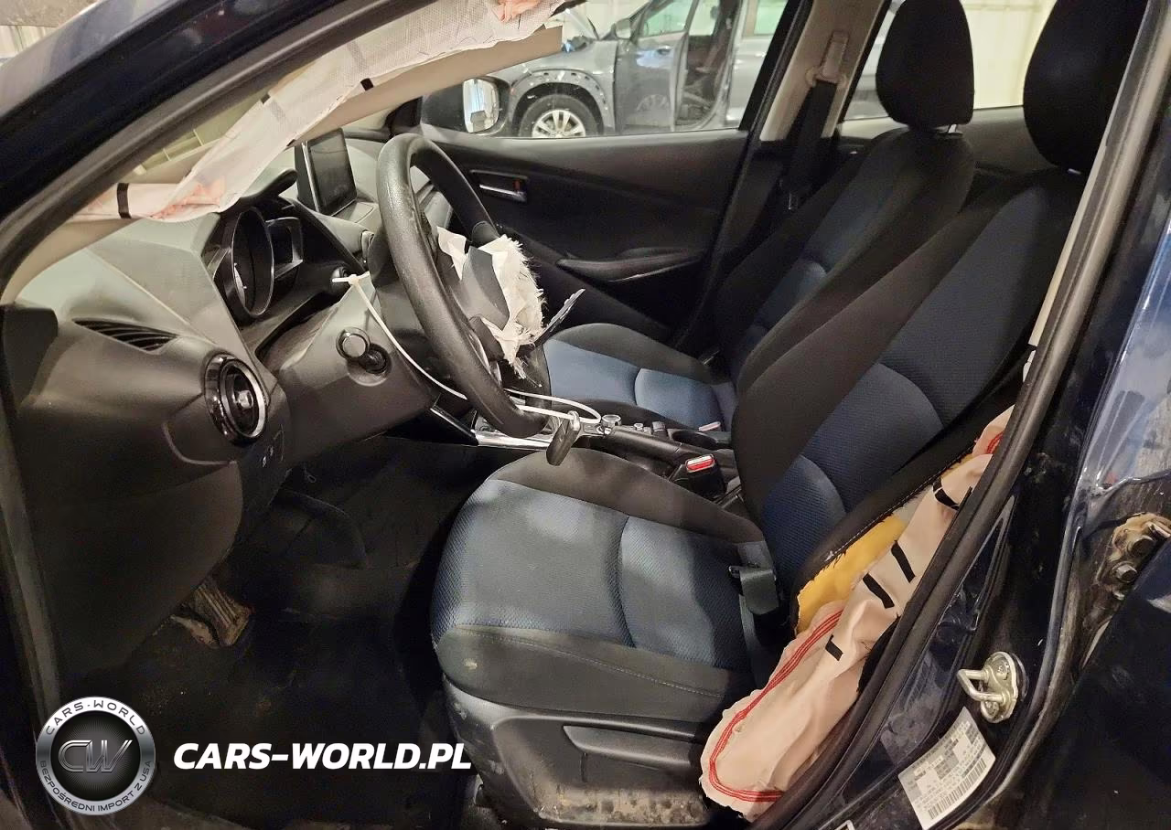 2017 Toyota Yaris Ia Base VIN:3MYDLBYV8HY196048 - 7