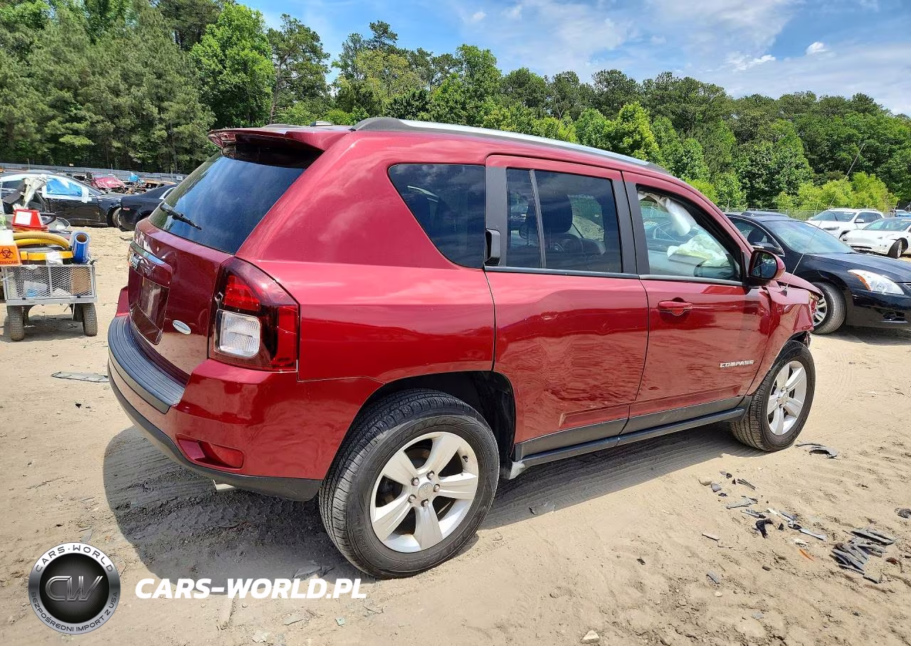 2014 Jeep Compass VIN:1C4NJDEBXED528603 - 3