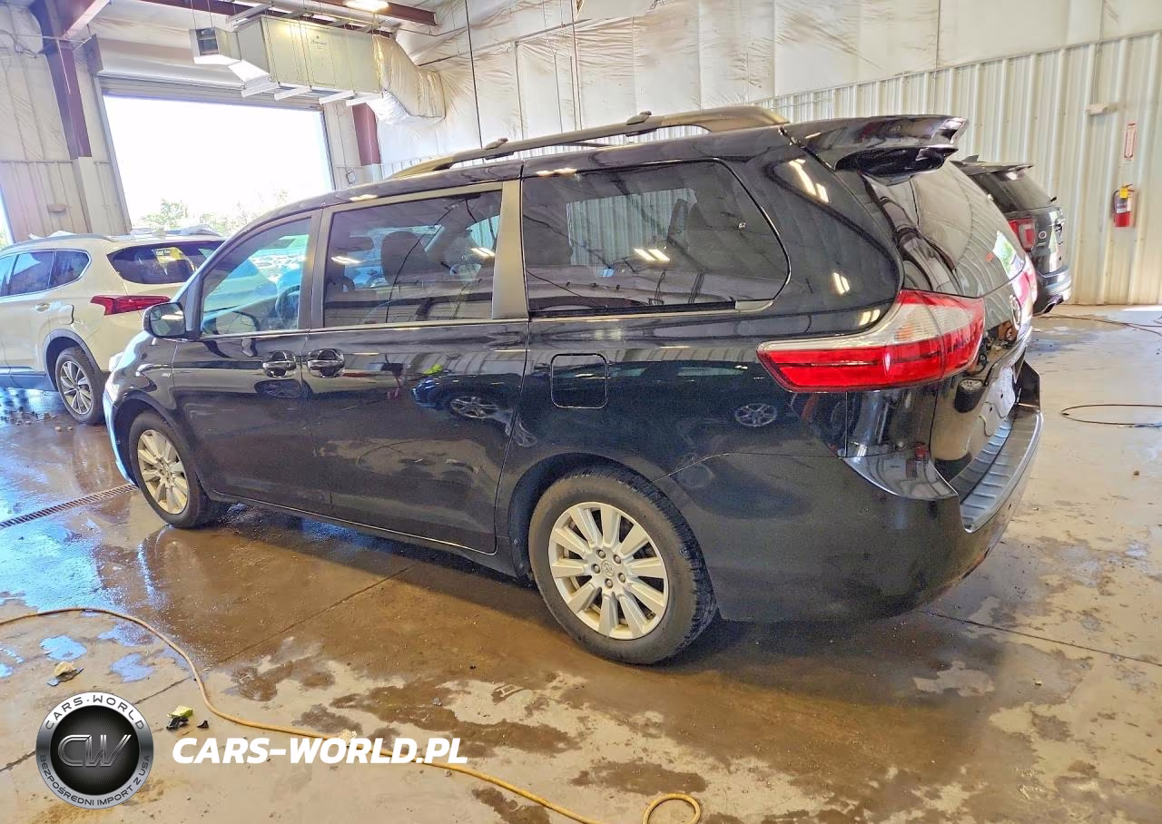 2017 Toyota Sienna Le VIN:5TDJZ3DC6HS166404 - 2
