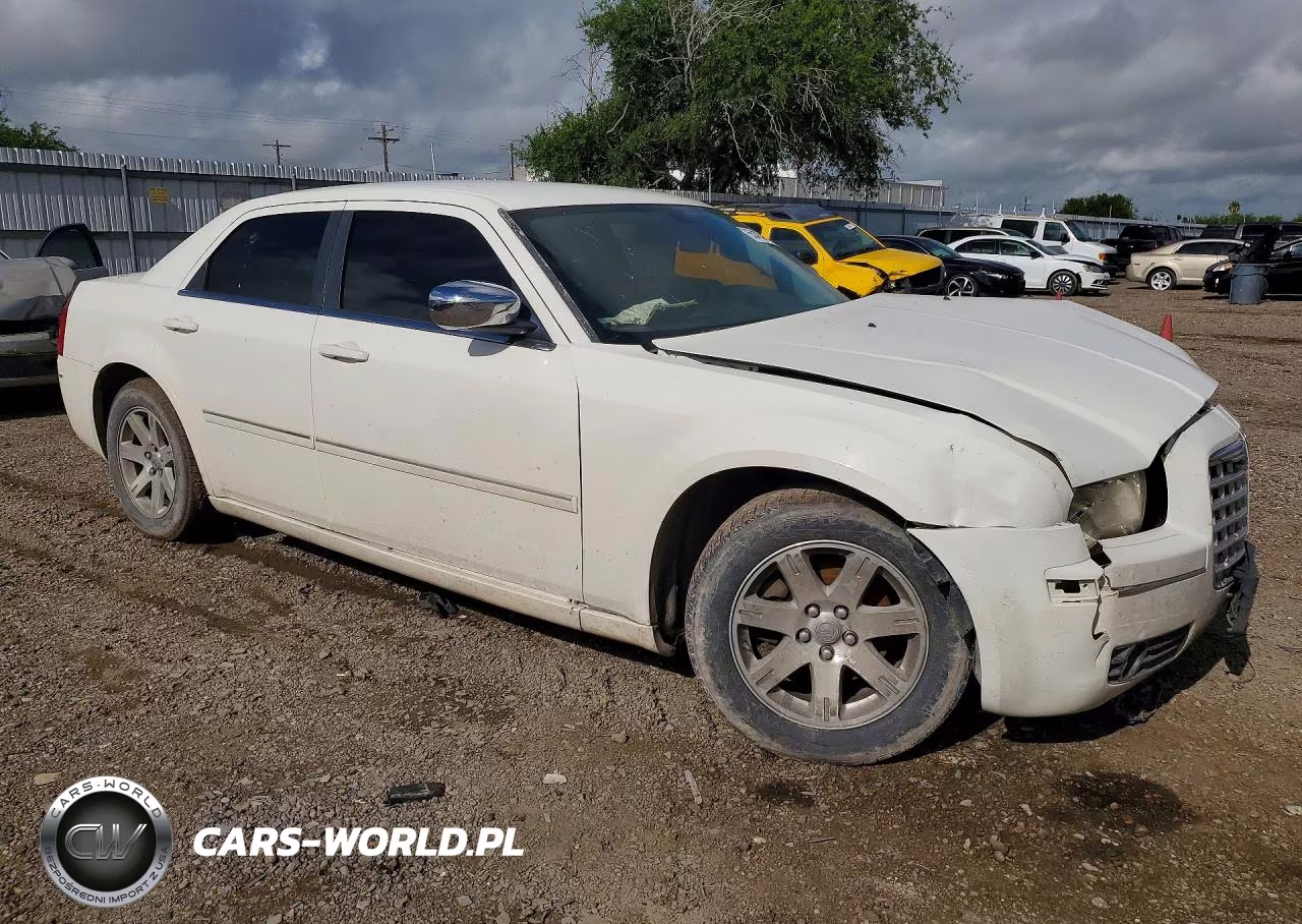 2006 Chrysler 300 Touring VIN:2C3KA53G36H411462 - 4