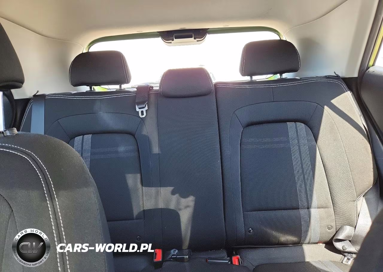 2022 Hyundai Venue Sel VIN:KMHRC8A3XNU155253 - 10