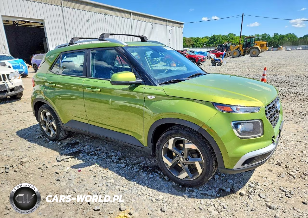 2022 Hyundai Venue Sel VIN:KMHRC8A3XNU155253 - 4