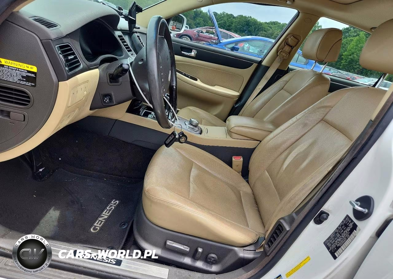 2010 Hyundai Genesis 4.6L VIN:KMHGC4DF5AU108101 - 7