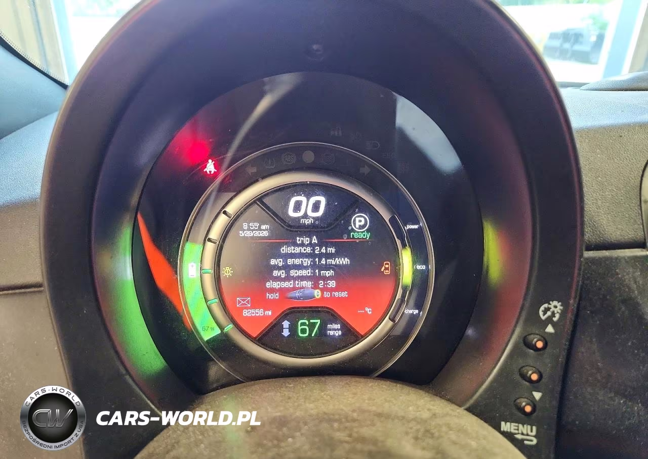 2016 Fiat 500 Electric VIN:3C3CFFGE6GT125716 - 9