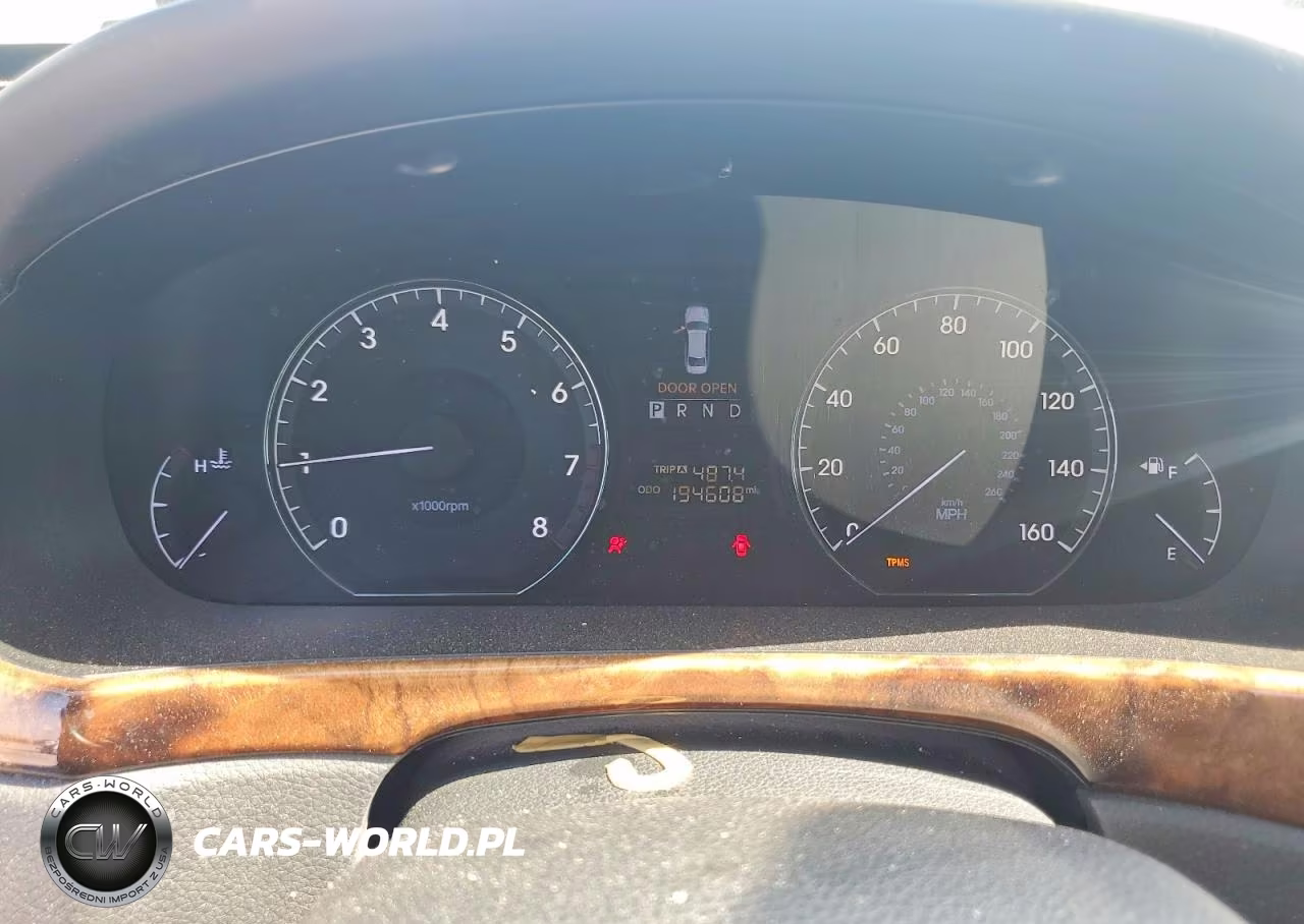 2011 Hyundai Equus Signature VIN:KMHGH4JF1BU029564 - 9