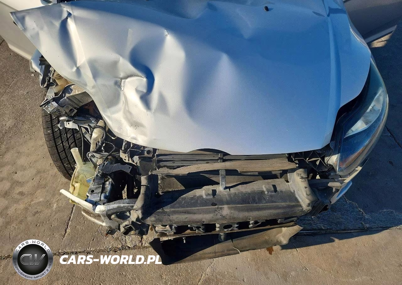 2014 Ford Focus Titanium VIN:1FADP3N24EL196741 - 11