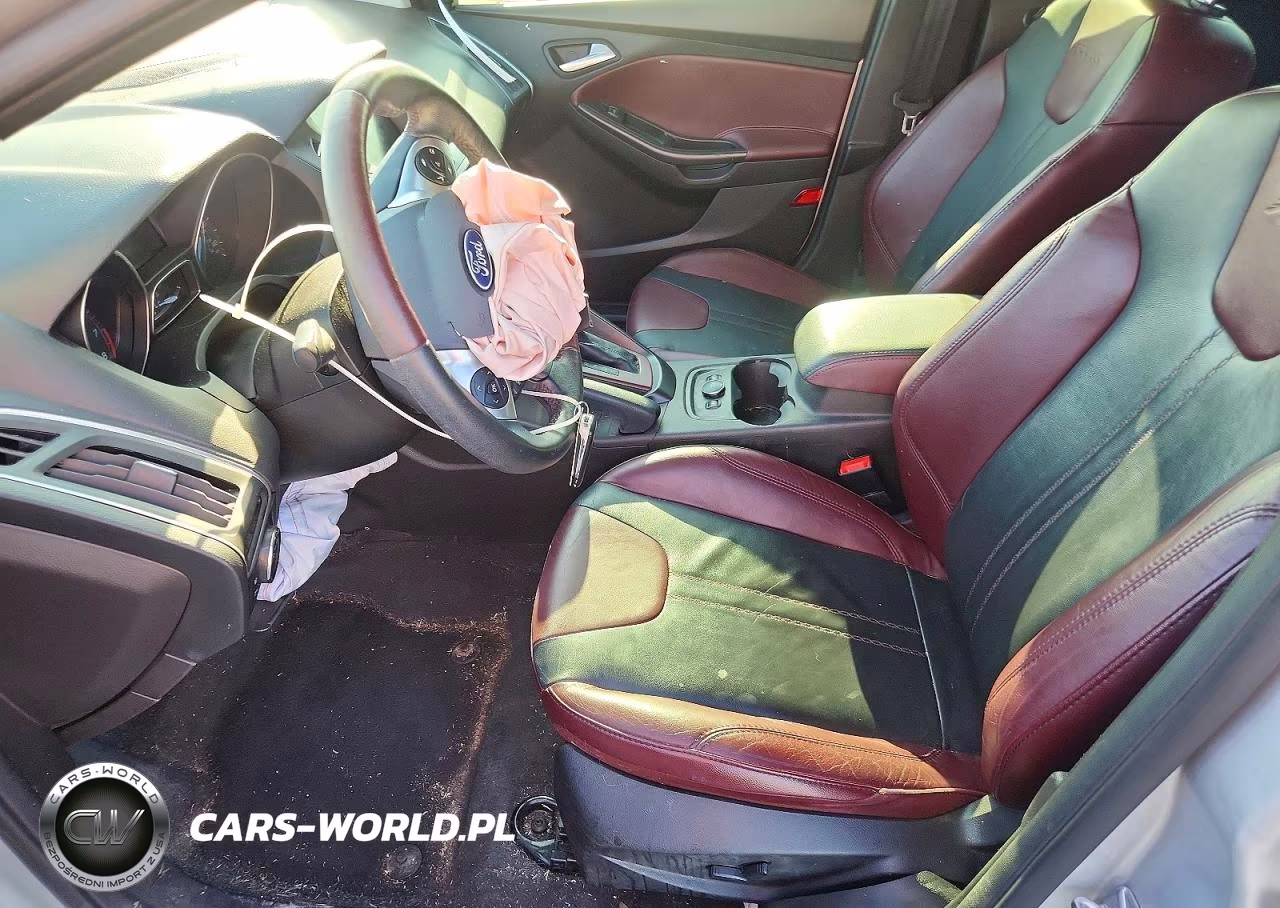 2014 Ford Focus Titanium VIN:1FADP3N24EL196741 - 7