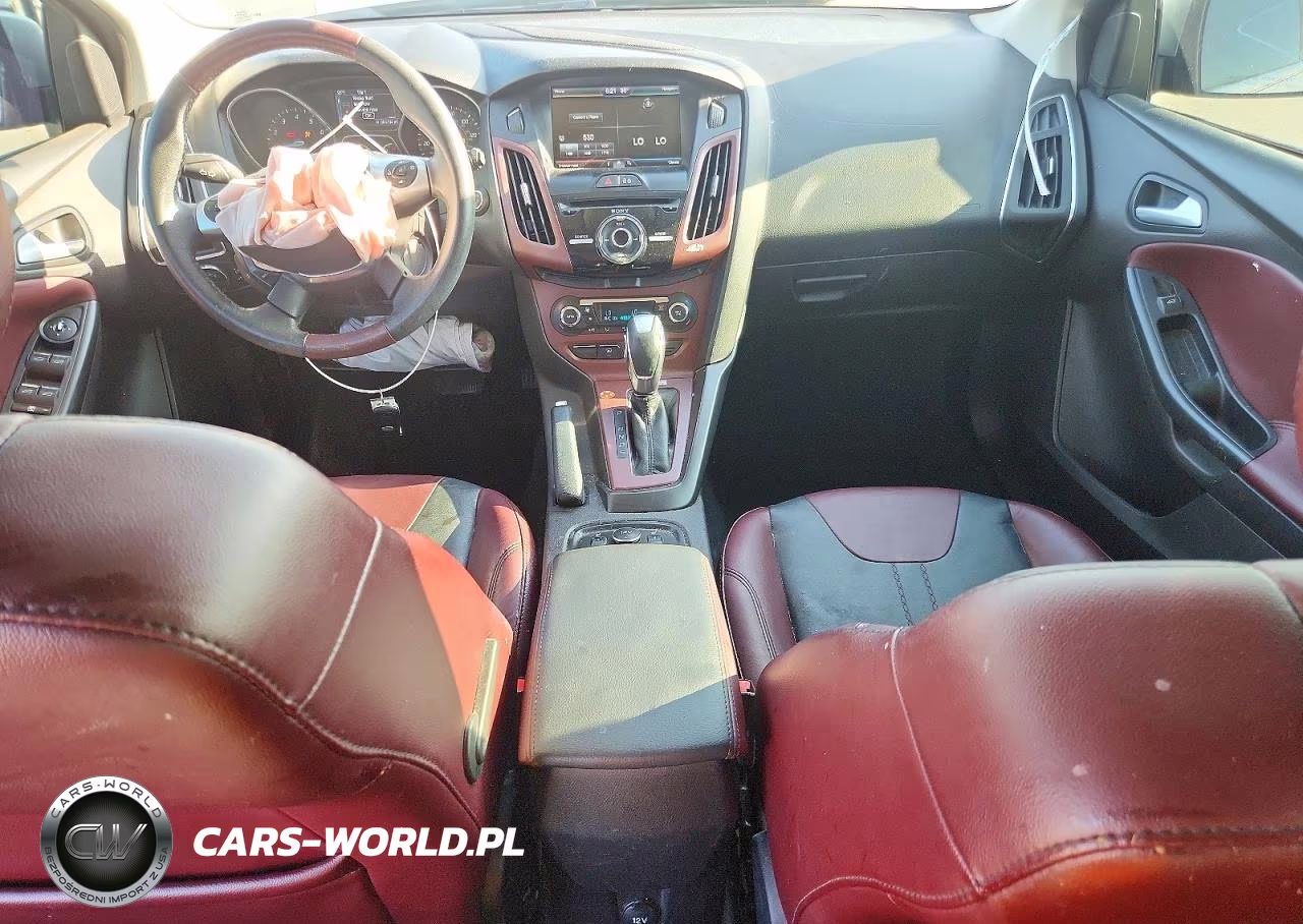 2014 Ford Focus Titanium VIN:1FADP3N24EL196741 - 8