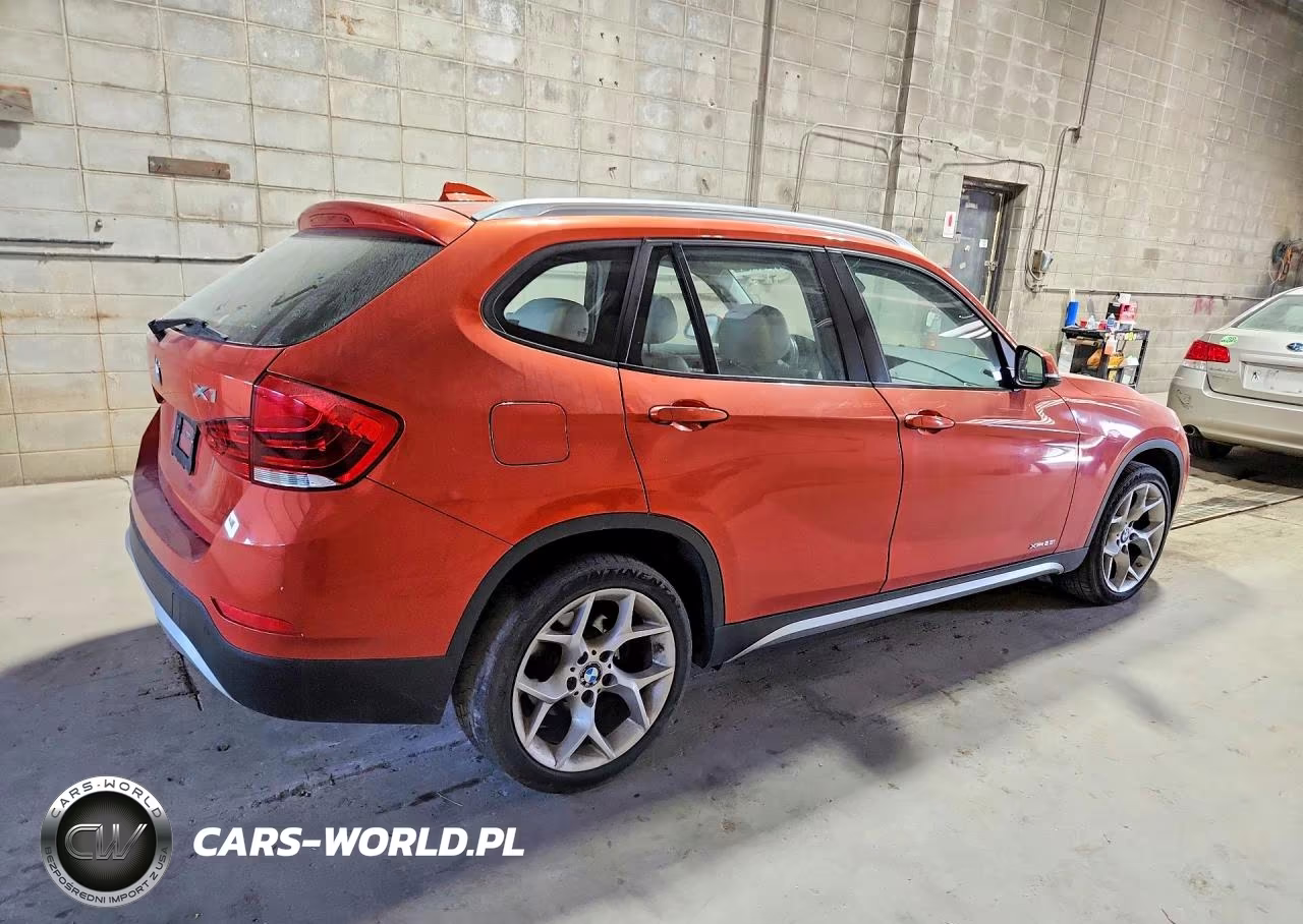 2013 BMW X1 xDrive28I VIN:WBAVL1C5XDVR87383 - 3