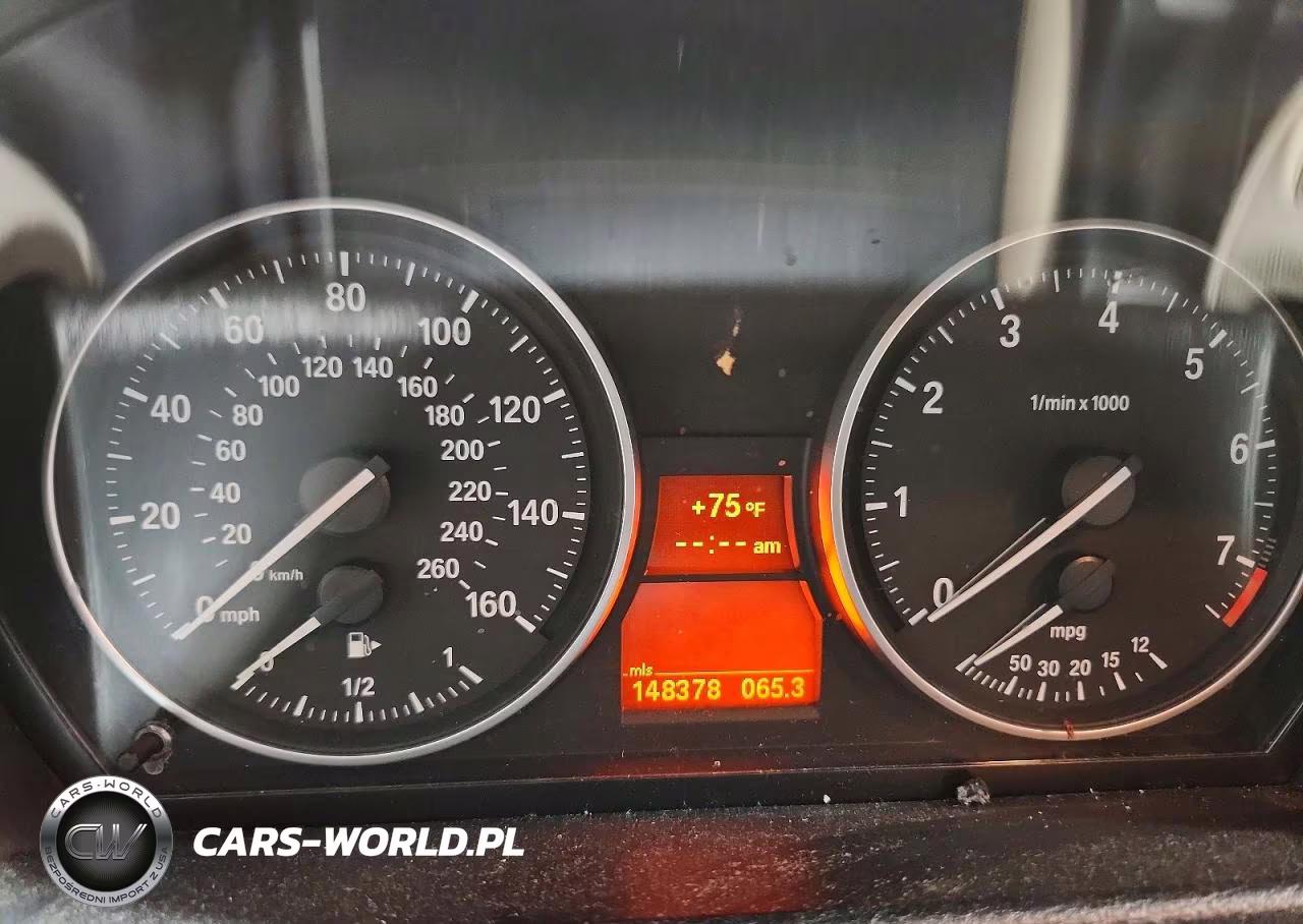 2013 BMW X1 xDrive28I VIN:WBAVL1C5XDVR87383 - 9