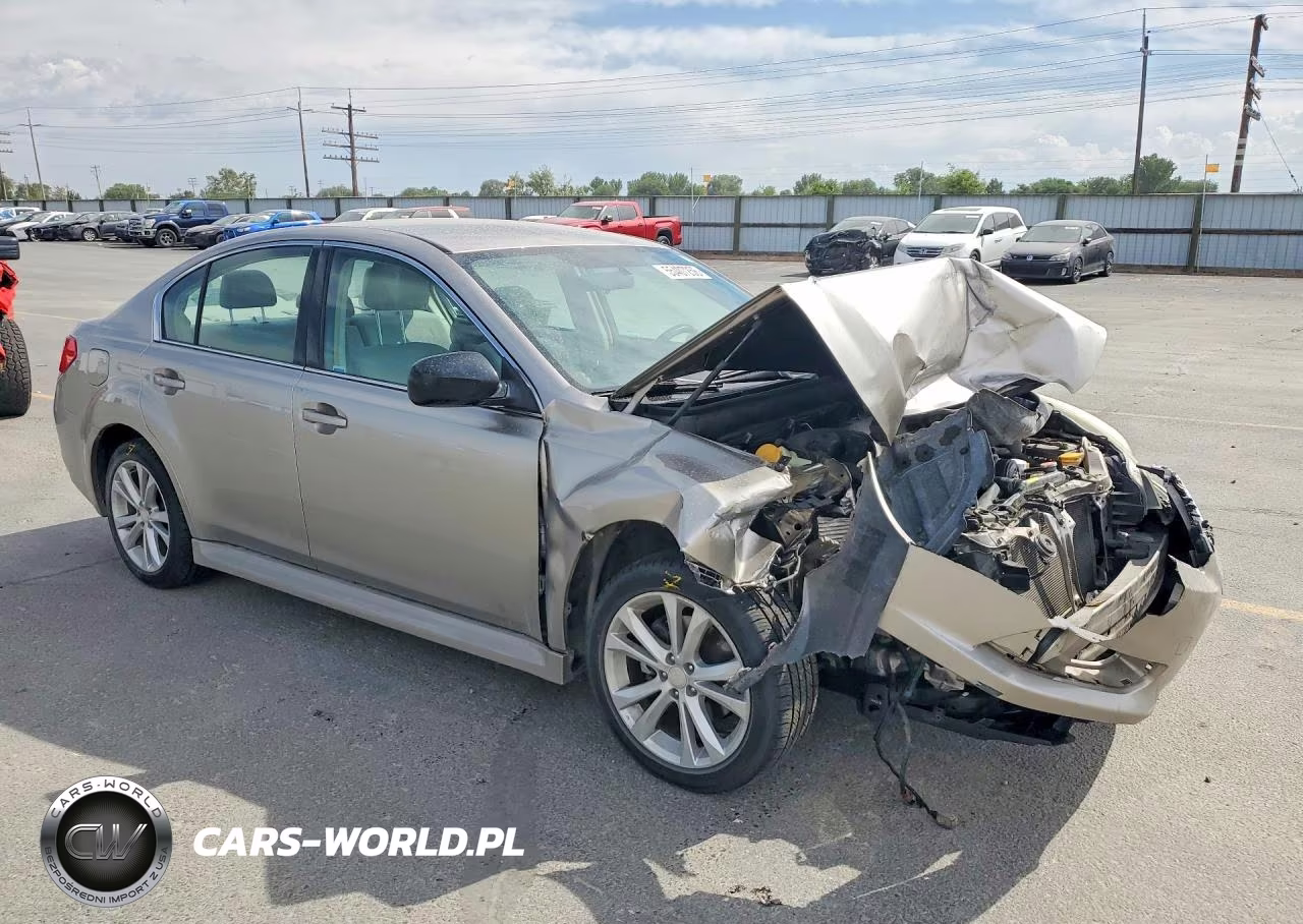 2014 Subaru Legacy 2.5I VIN:4S3BMBA67E3031795 - 4