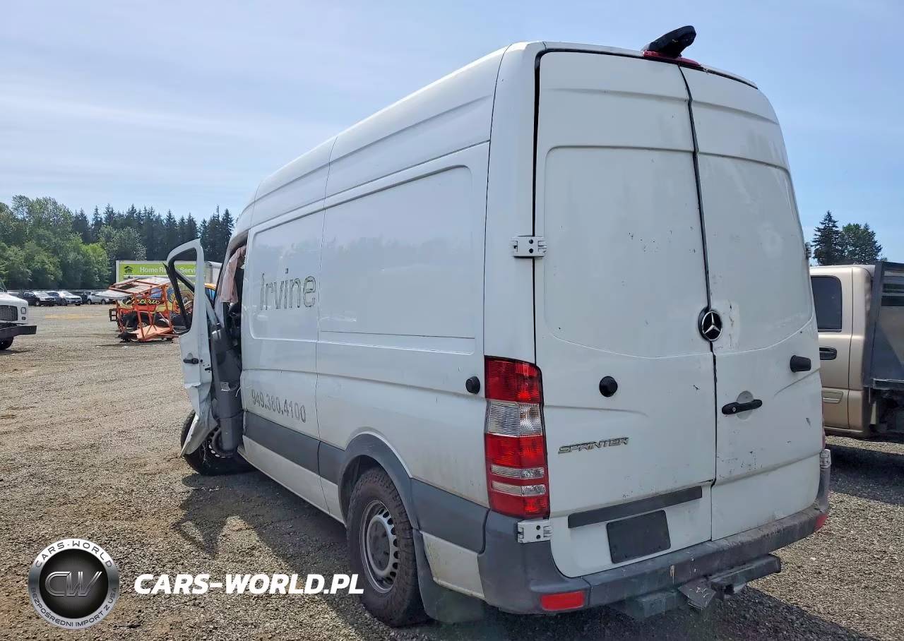 2018 Mercedes-Benz Sprinter 2500 VIN:WD3PE7CD9JP611610 - 2