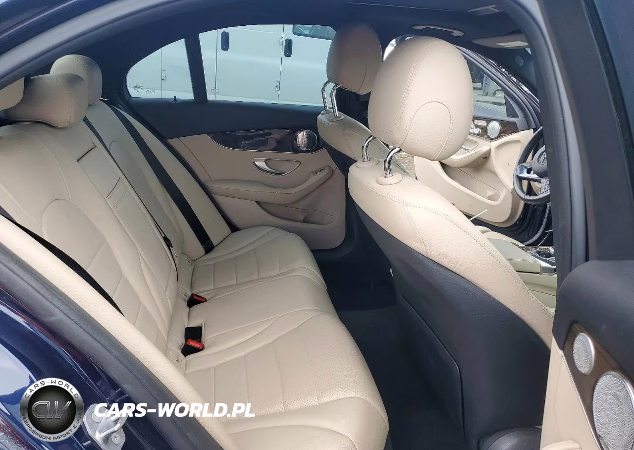 2018 Mercedes-Benz C 300 4Matic VIN:55SWF4KB8JU242678 - 10