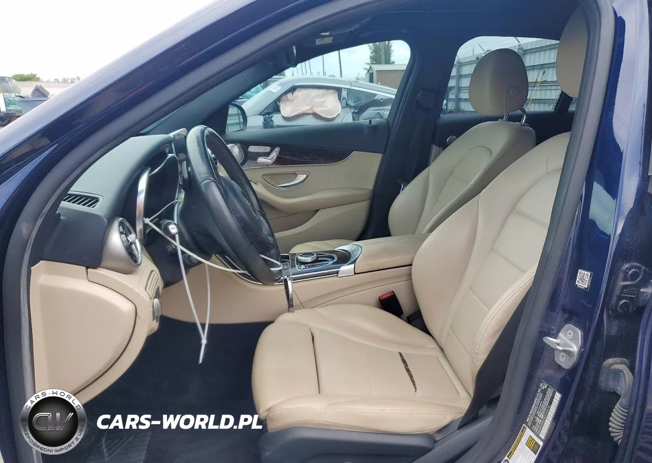 2018 Mercedes-Benz C 300 4Matic VIN:55SWF4KB8JU242678 - 7