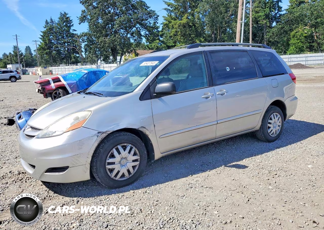 2006 Toyota Sienna Le 7 Passenger