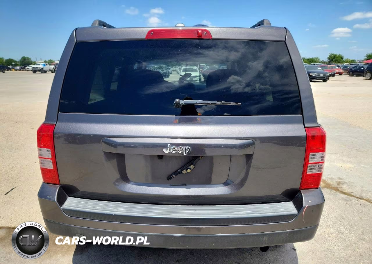 2016 Jeep Patriot Sport VIN:1C4NJPBA3GD693439 - 6
