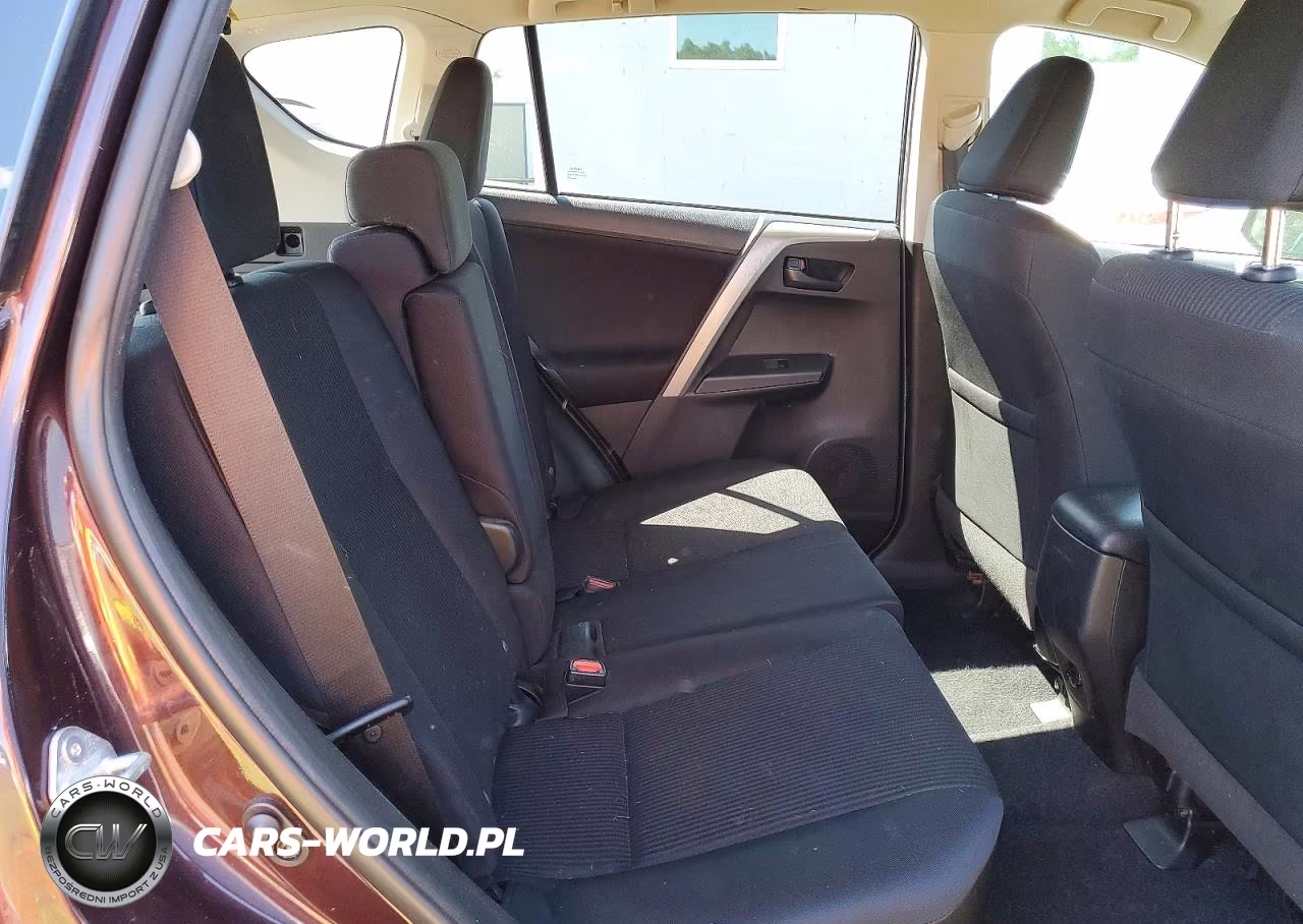 2018 Toyota Rav4 Le VIN:2T3BFREV1JW759026 - 11