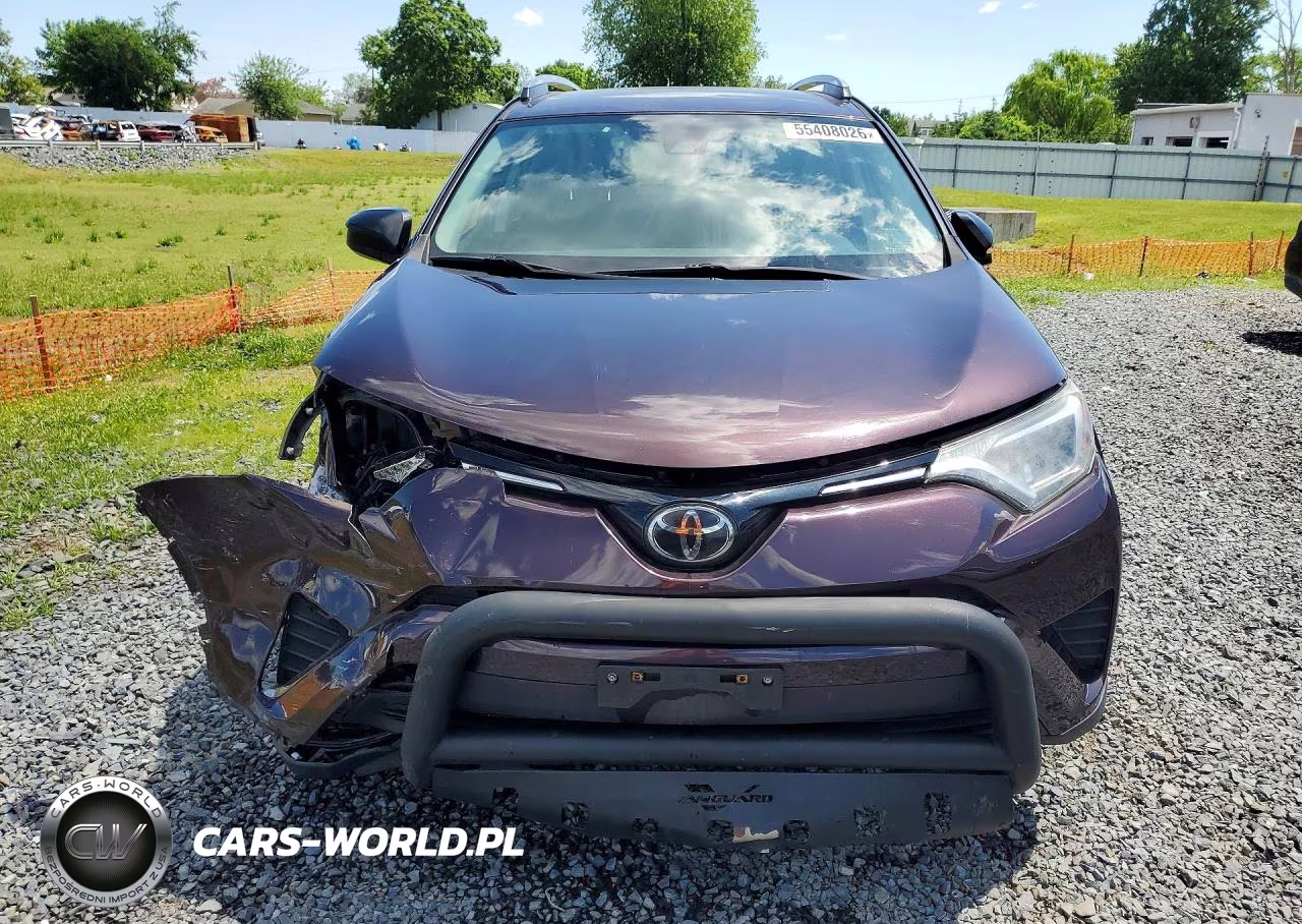 2018 Toyota Rav4 Le VIN:2T3BFREV1JW759026 - 5