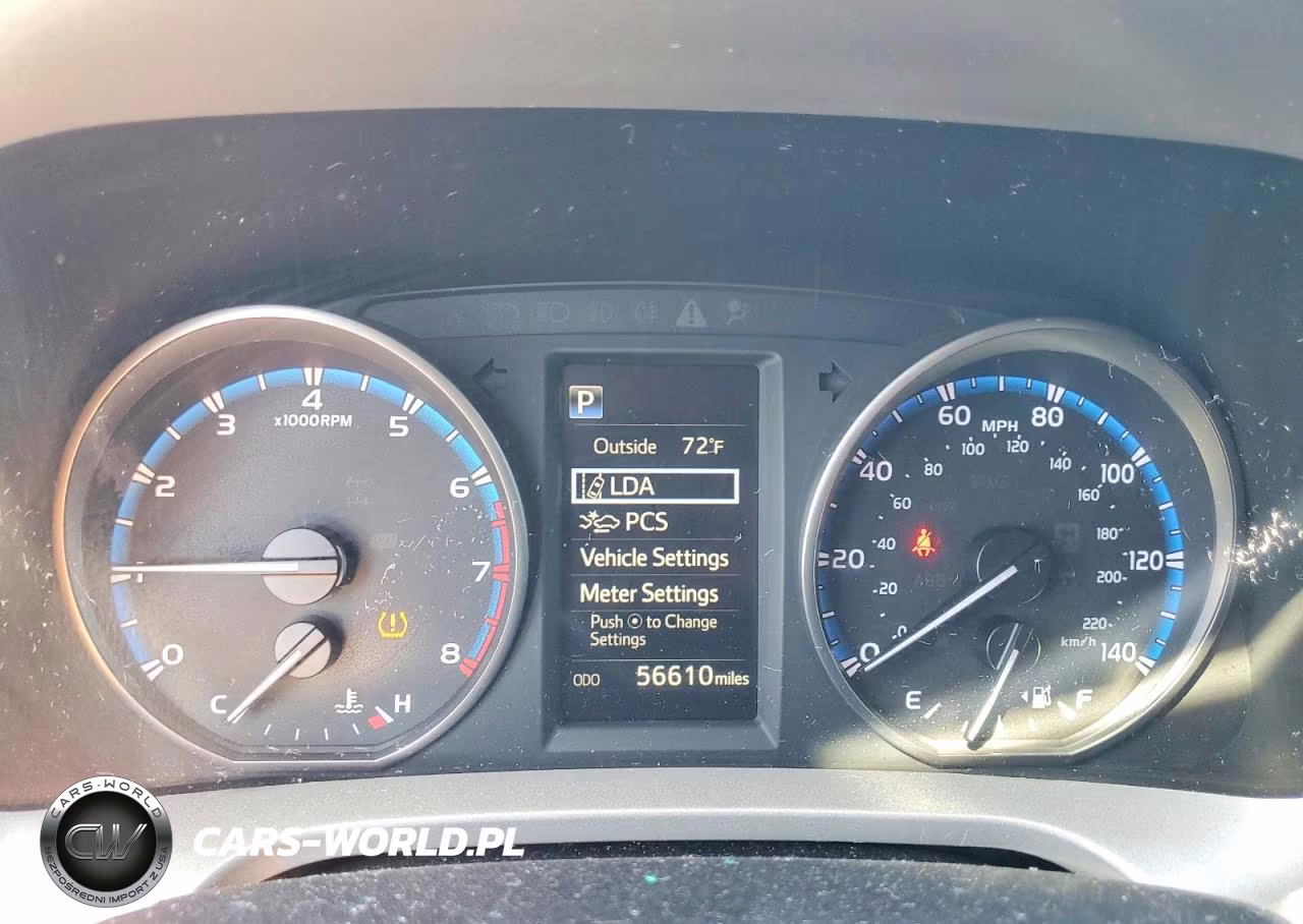 2018 Toyota Rav4 Le VIN:2T3BFREV1JW759026 - 9