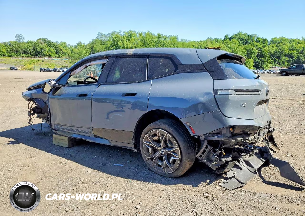 2024 BMW Ix xDrive50 VIN:WB523CF08RCP23479 - 2