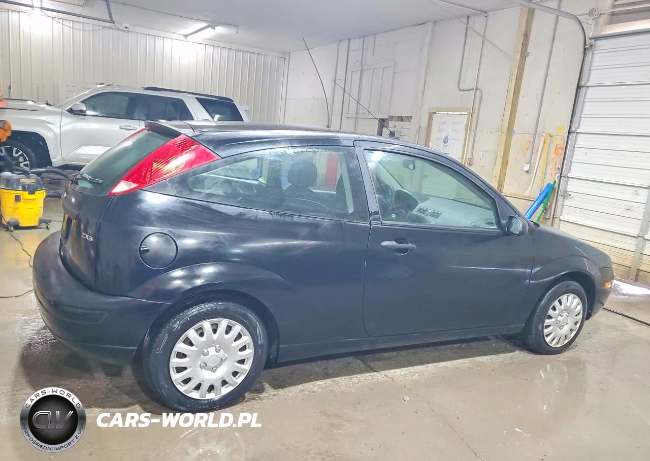 2006 Ford Focus Zx3 VIN:1FAFP31N86W146983 - 3