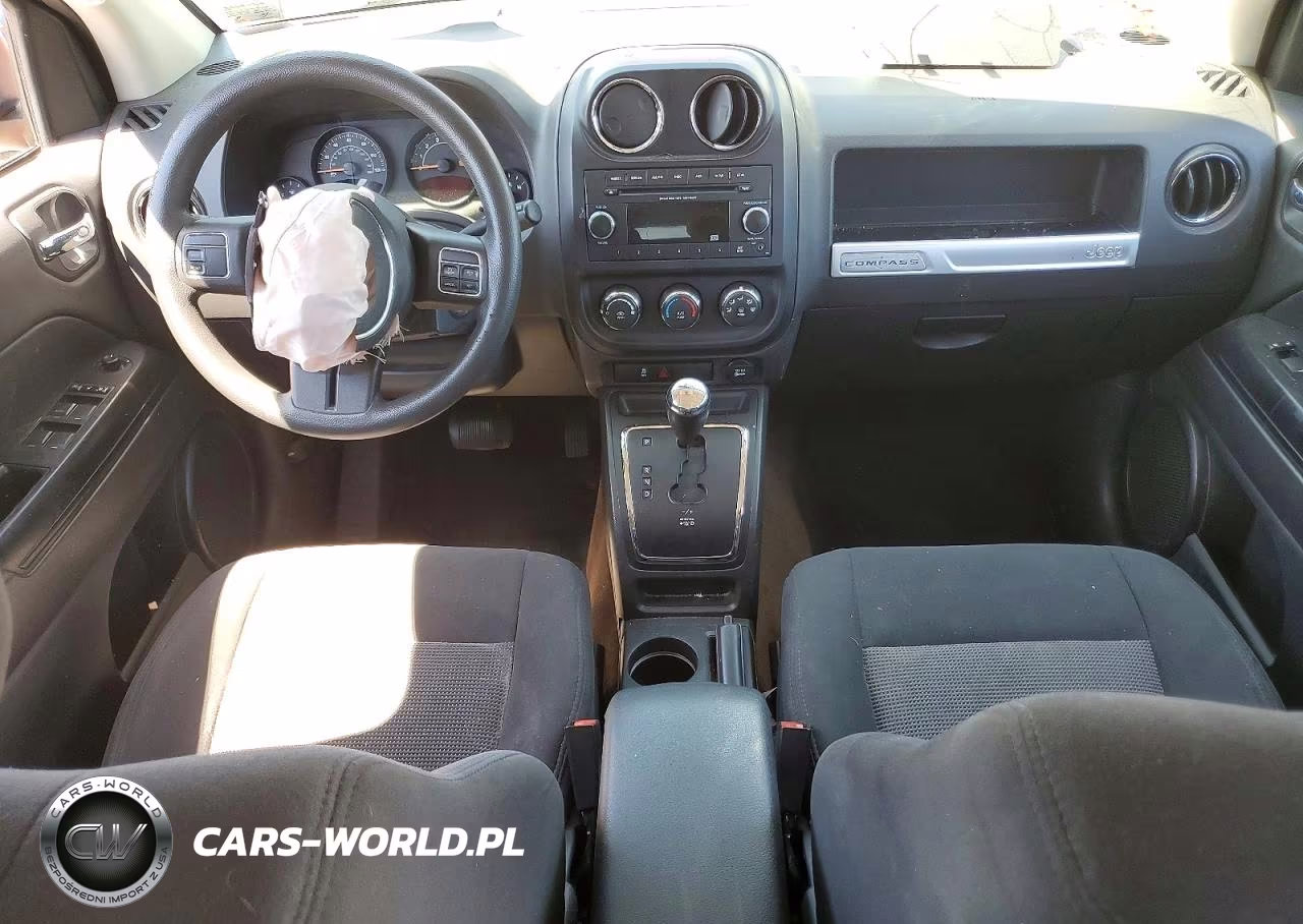 2014 Jeep Compass Sport VIN:1C4NJCBA9ED843754 - 8