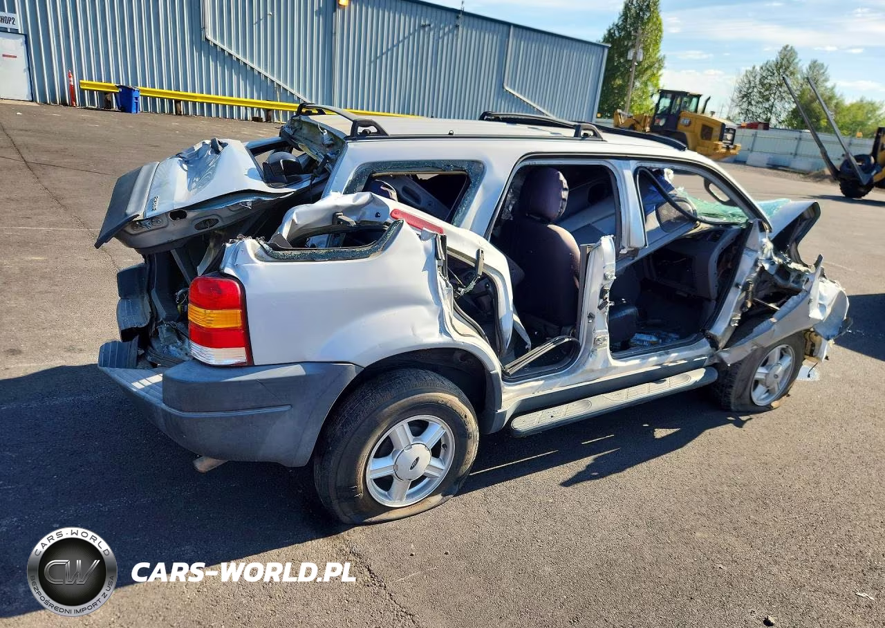 2002 Ford Escape Xls VIN:1FMYU02122KC84635 - 3