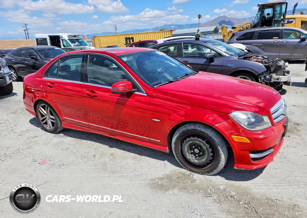 2012 Mercedes-Benz C 250 VIN:WDDGF4HB5CR236174 - 4