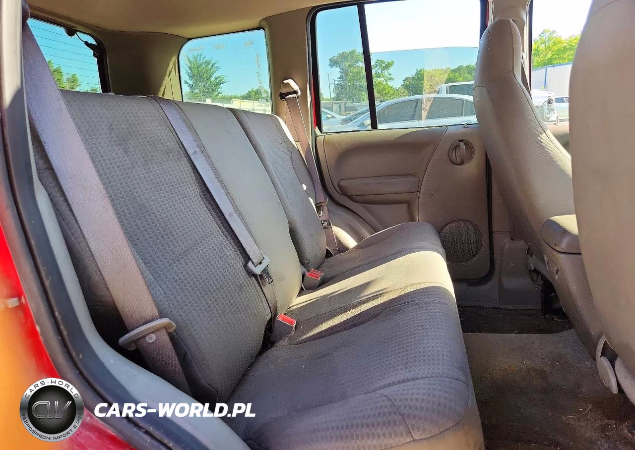 2004 Jeep Liberty Sport VIN:1J4GL48K14W122950 - 11