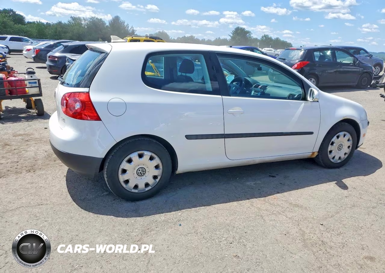 2007 Volkswagen Rabbit VIN:WVWBS71K57W238249 - 3