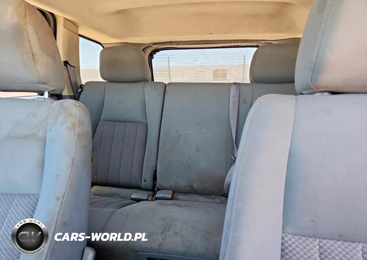 2005 Jeep Grand Cherokee Laredo VIN:1J4GR48K05C708833 - 10