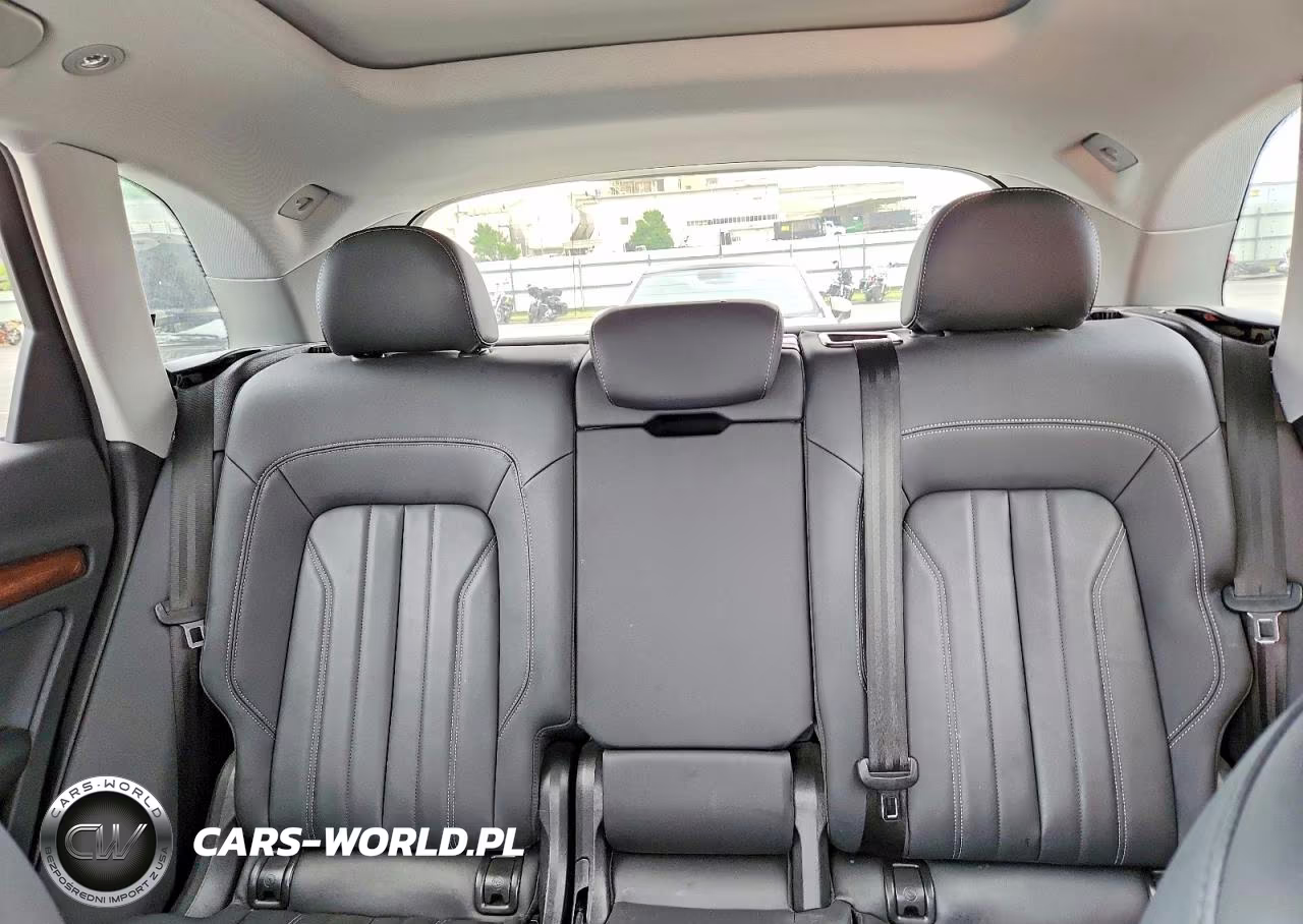 2023 Audi Q5 Premium 40 VIN:WA1ABAFY2P2048013 - 10