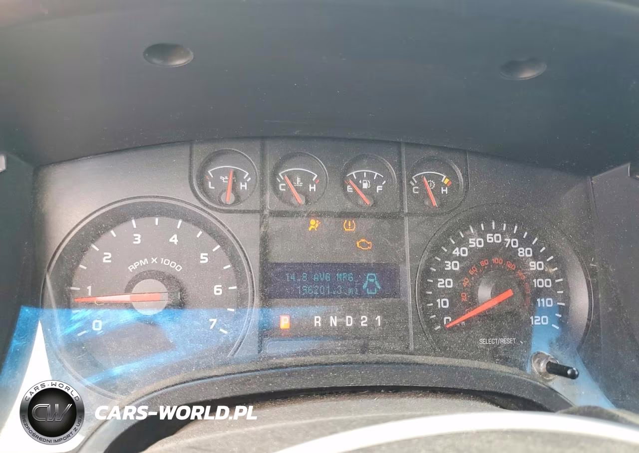 2010 Ford F150 VIN:1FTMF1CW5AKE39514 - 9