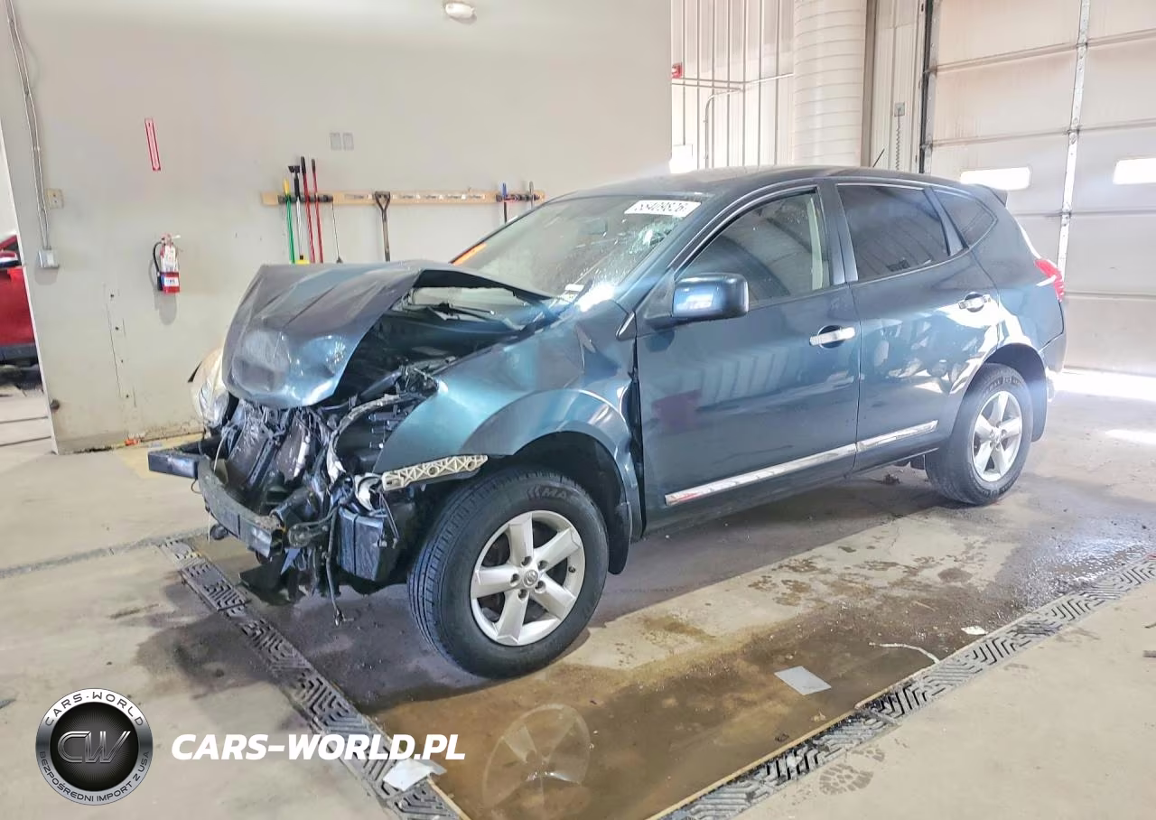 2013 Nissan Rogue S