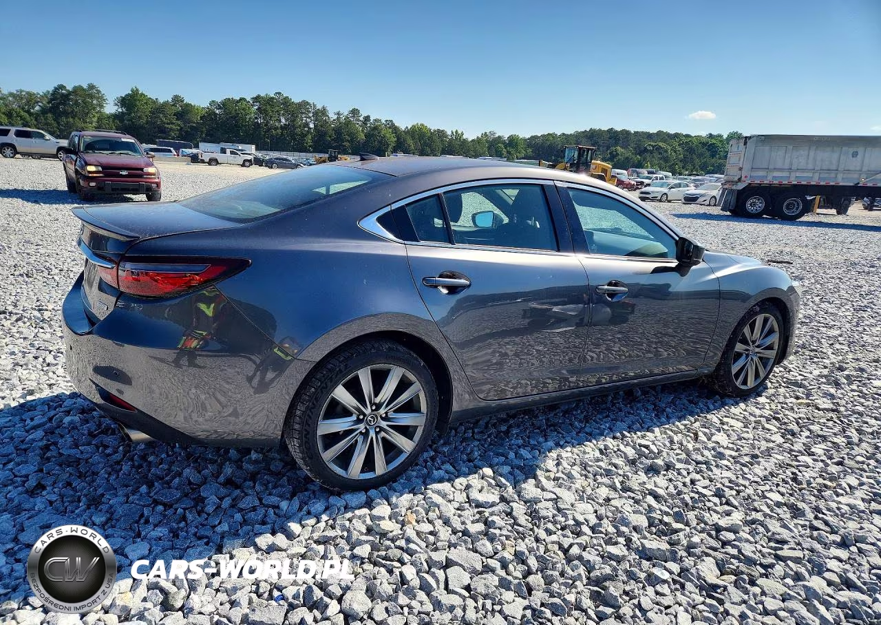 2018 Mazda 6 Signature VIN:JM1GL1XY8J1329872 - 3