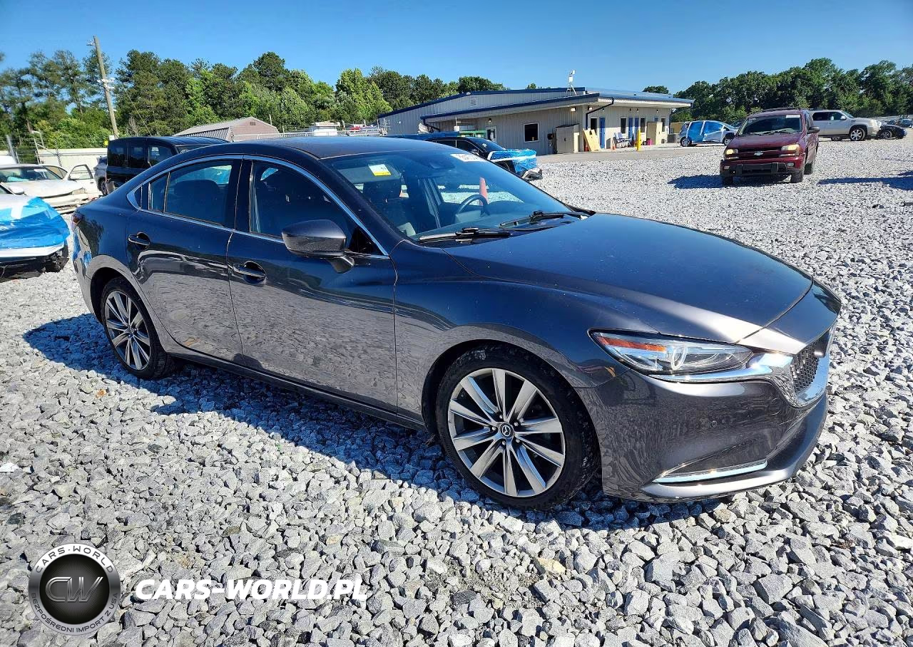2018 Mazda 6 Signature VIN:JM1GL1XY8J1329872 - 4