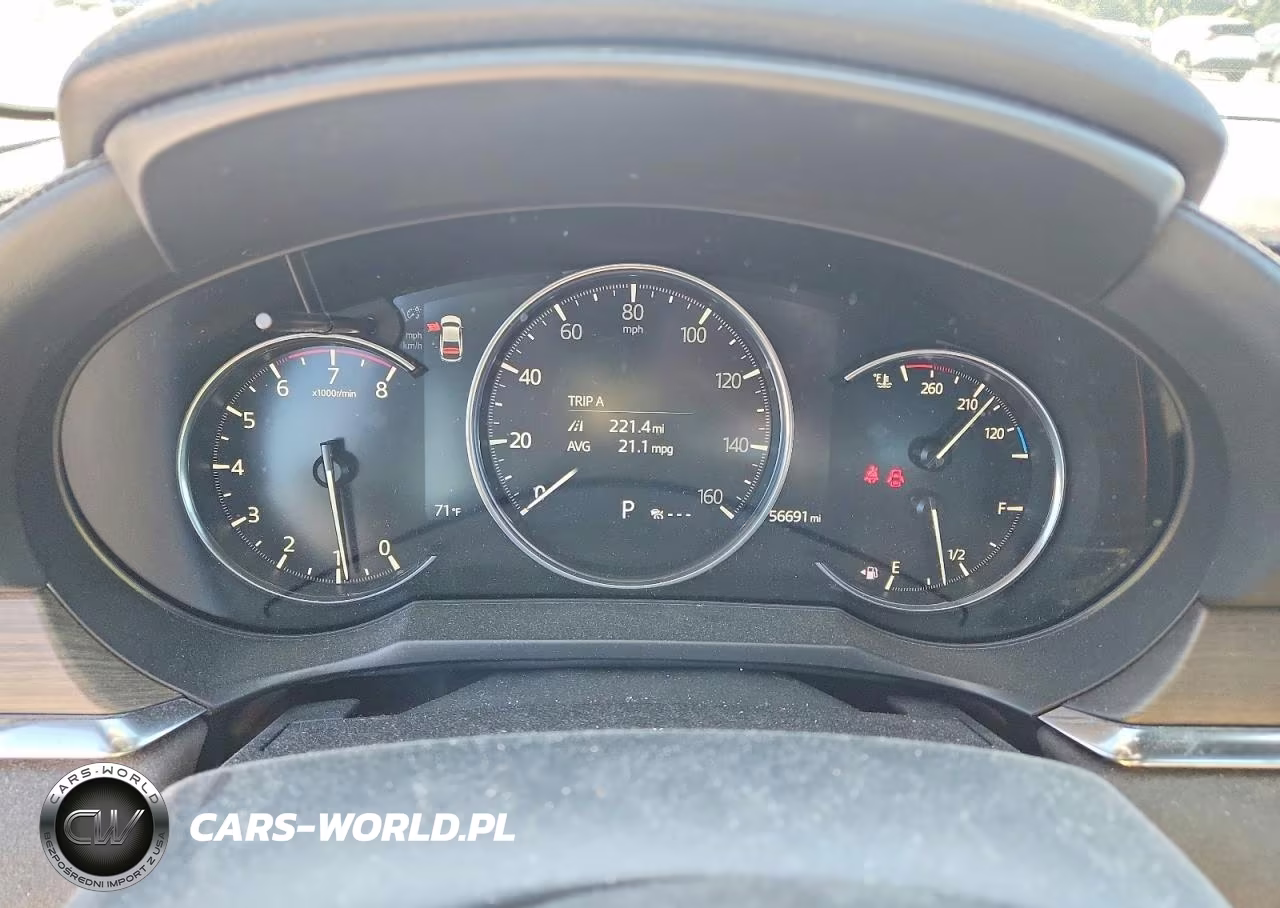 2018 Mazda 6 Signature VIN:JM1GL1XY8J1329872 - 9