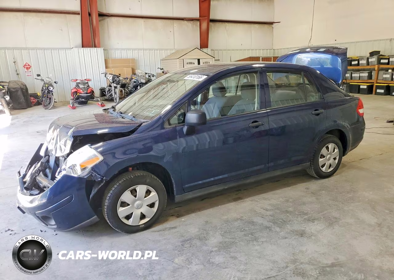 2009 Nissan Versa 1.6 Base